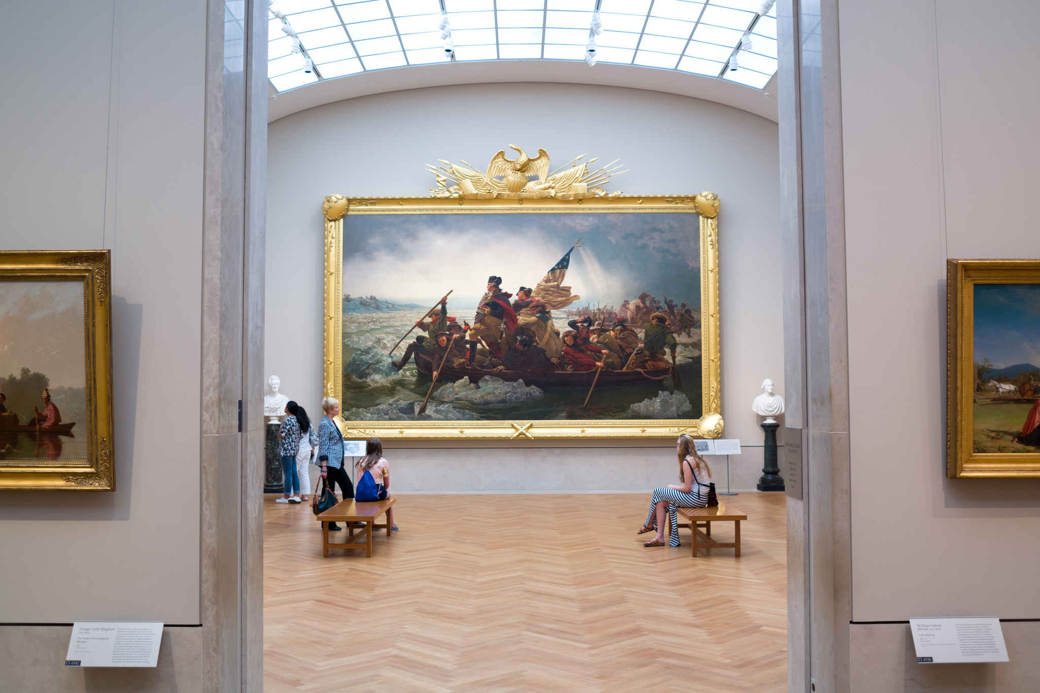 New york's metropolitan museum of art. Художественный музей метрополитен Нью-Йорк. Метрополь музей в Нью-Йорке. Метрополитен-музей в Нью-Йорке картины. Метрополитен музей картинная галерея.