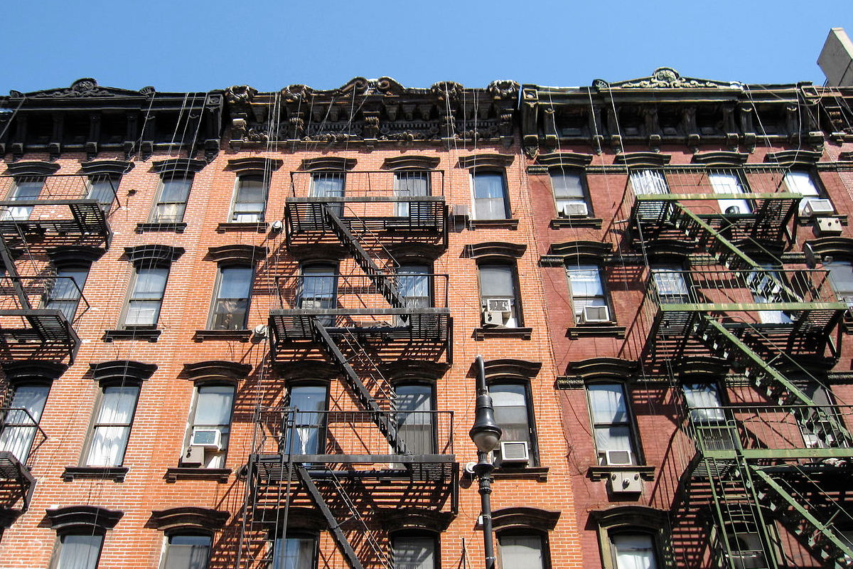 Exploring Lower East Side: A Vibrant Multicultural Experience in the Heart of New York City